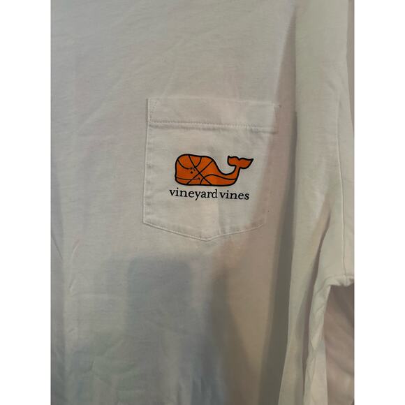 Vineyard Vines white Basketball whale long sleeve t-shirt, Size L - Picture 3 of 5